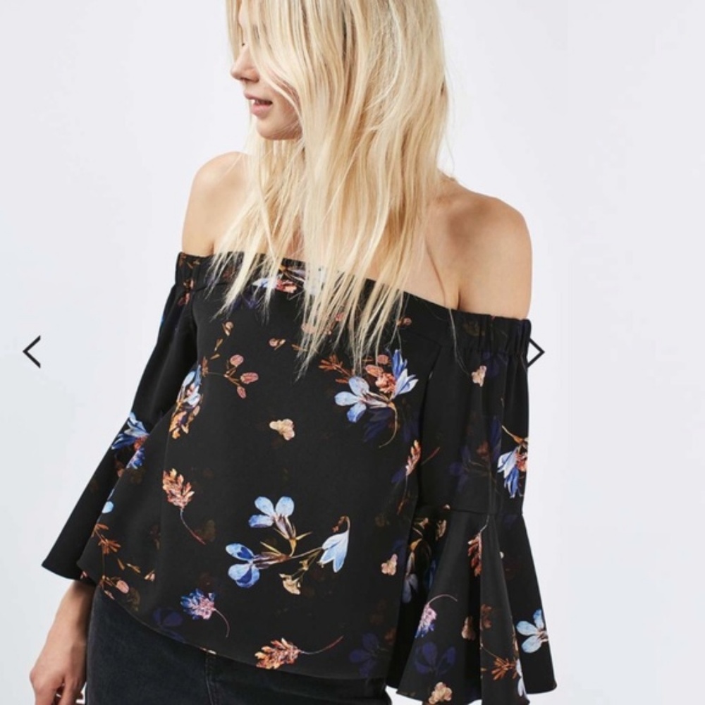 Lowest! NWOT Topshop floral off shoulder top